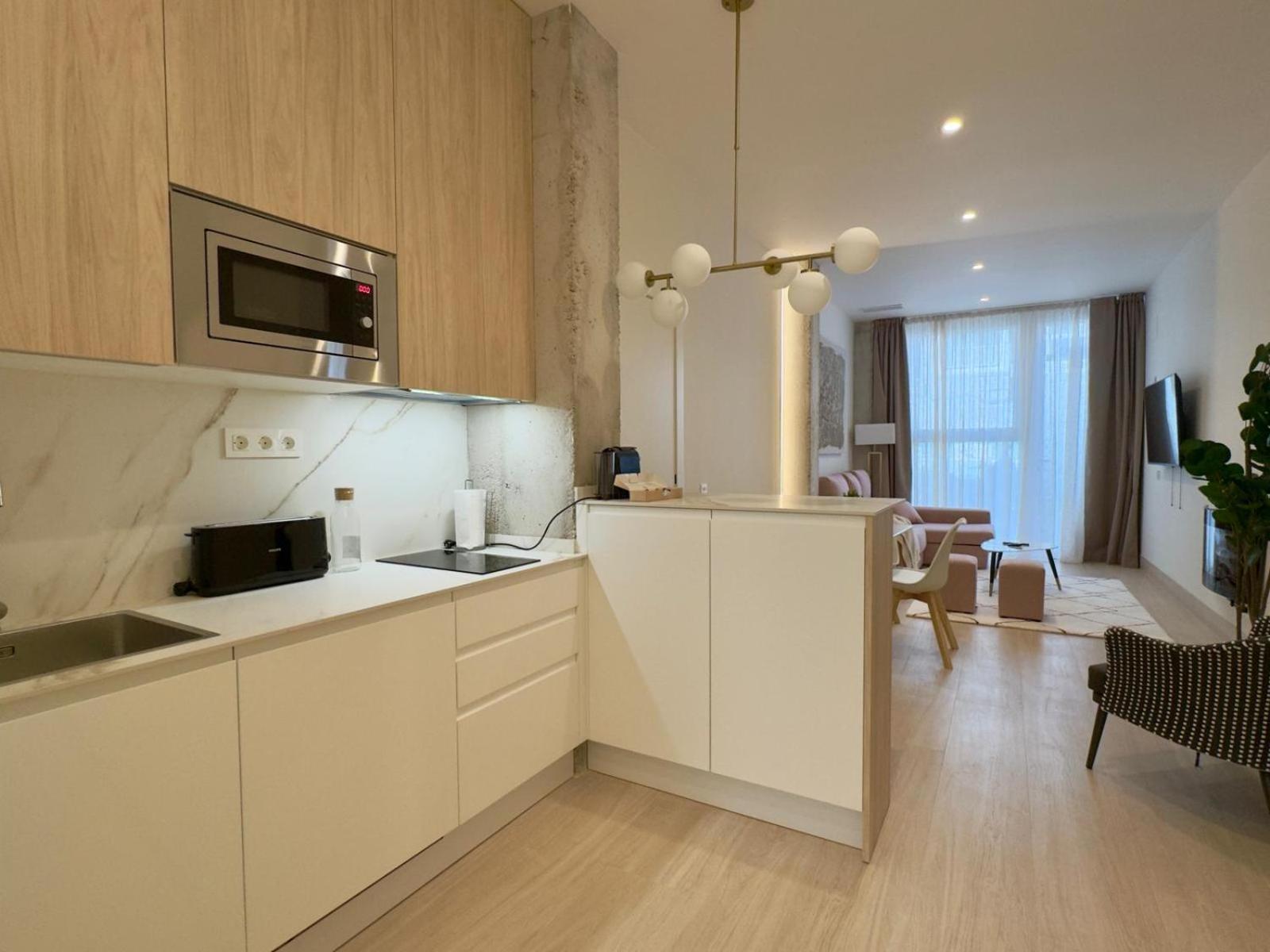 Apartamentos Orilla Del Bernabeu Madri Exterior foto