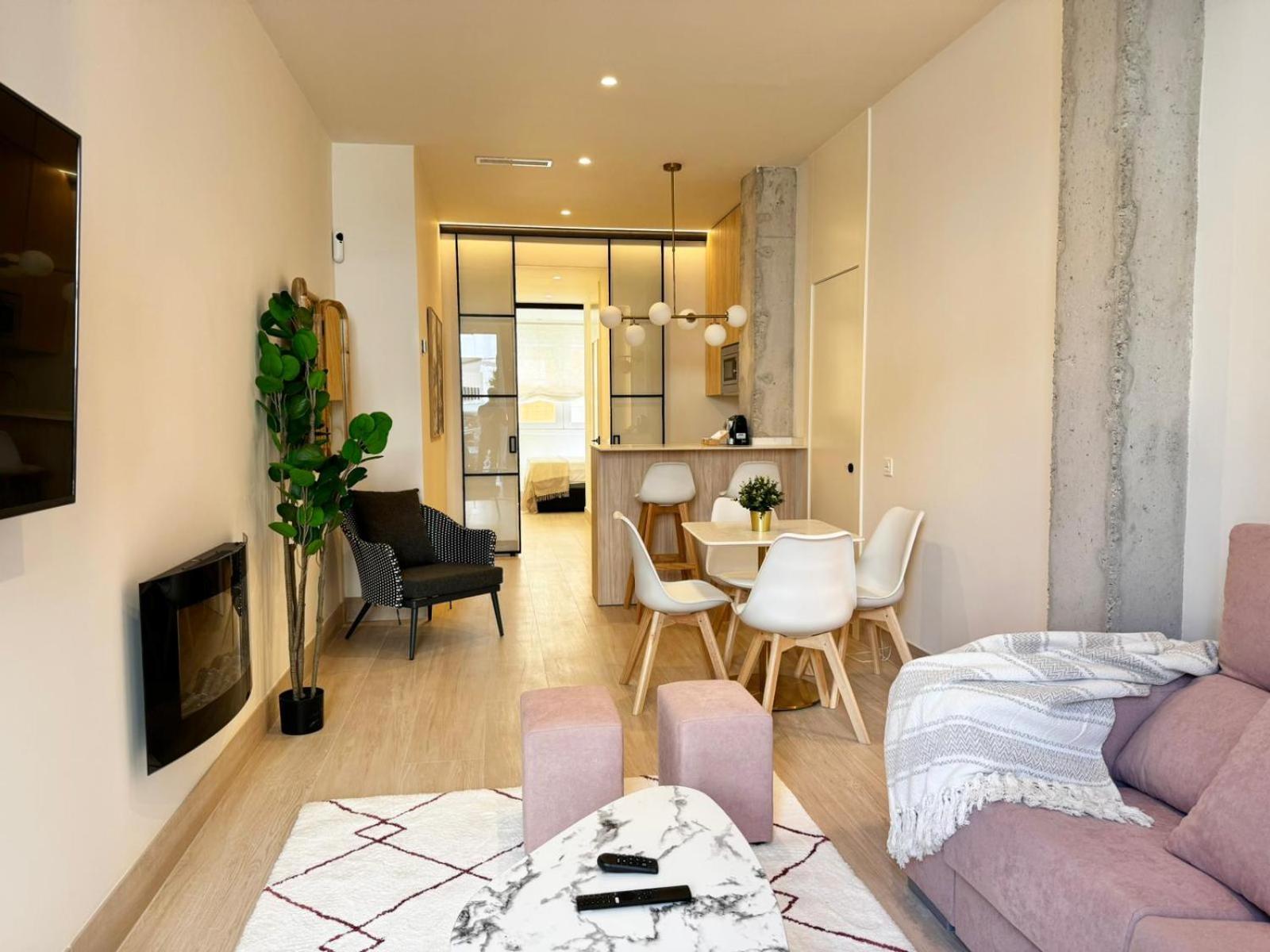 Apartamentos Orilla Del Bernabeu Madri Exterior foto