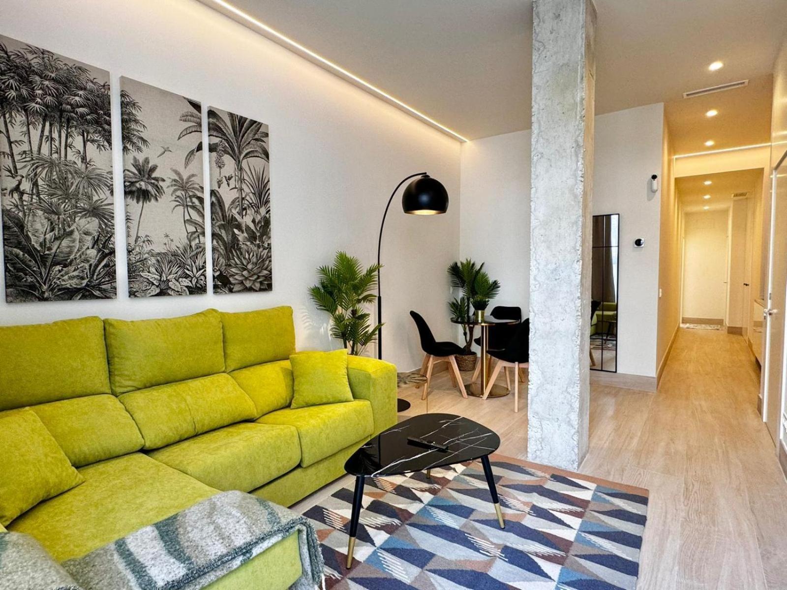 Apartamentos Orilla Del Bernabeu Madri Exterior foto