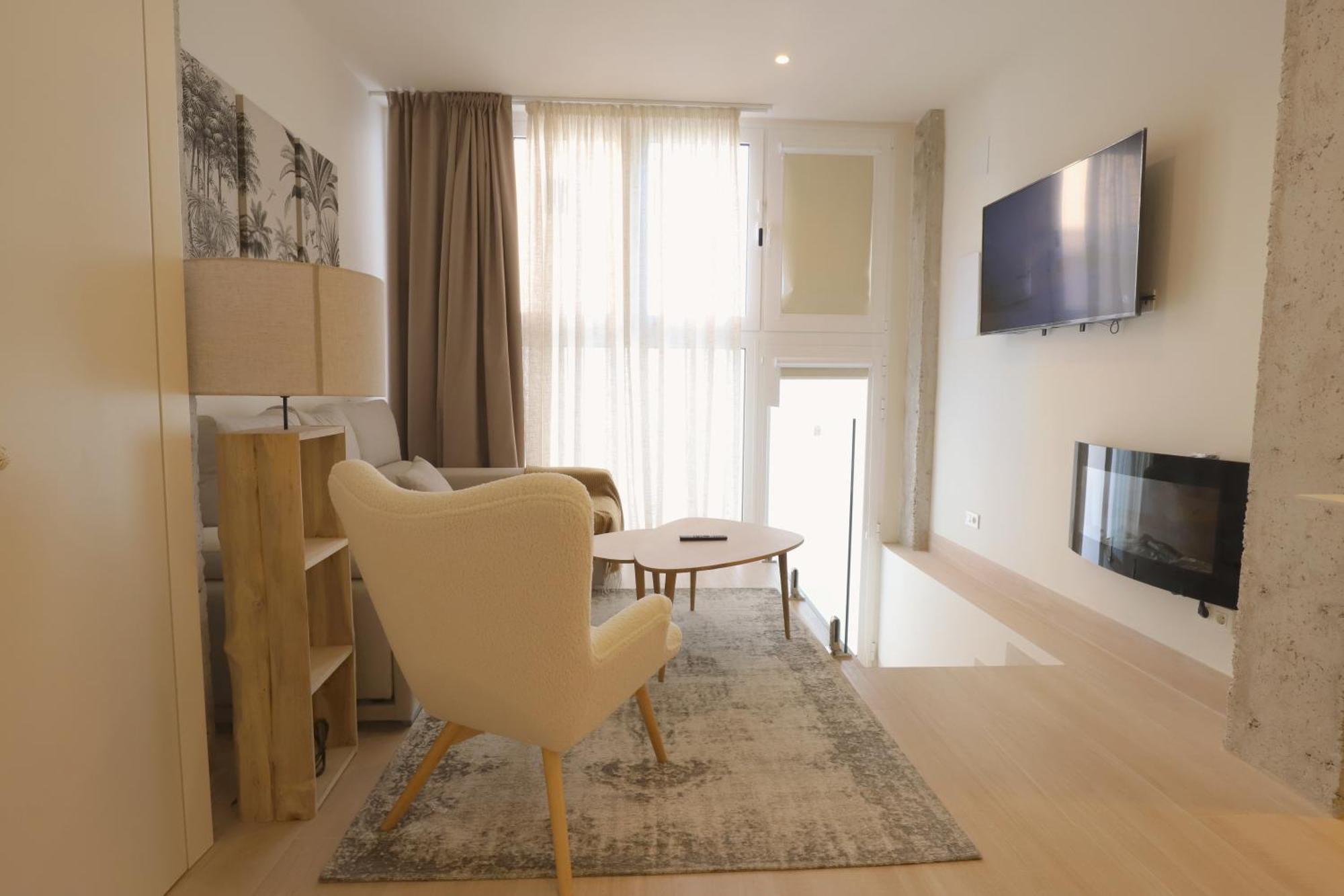 Apartamentos Orilla Del Bernabeu Madri Exterior foto