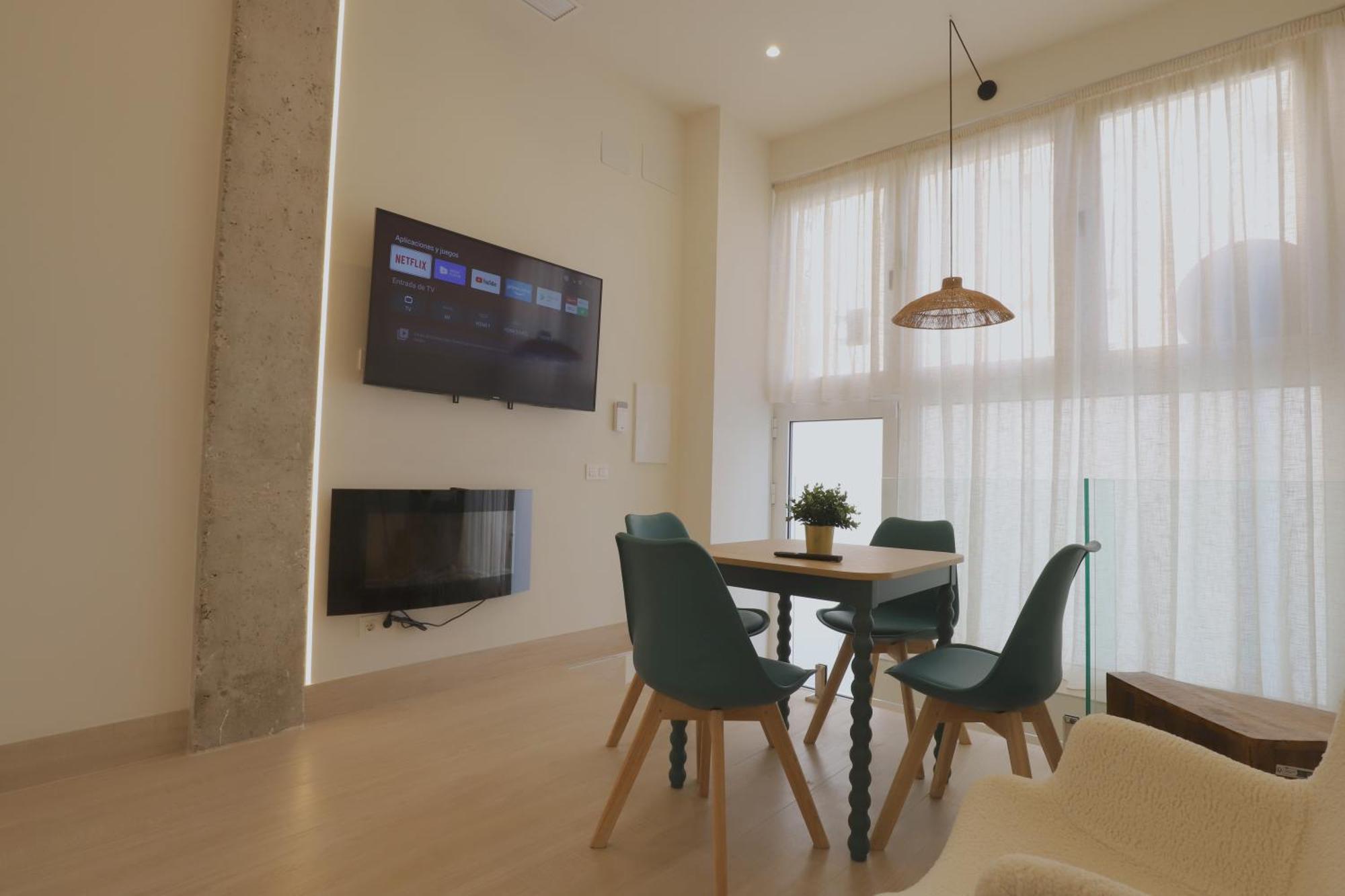 Apartamentos Orilla Del Bernabeu Madri Exterior foto